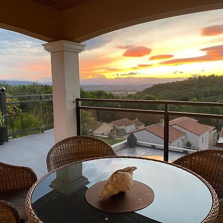 Villa De Vacances Le Teil المظهر الخارجي الصورة